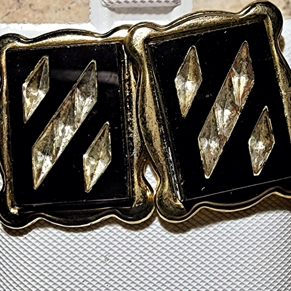 1970s decorative black and gold men's Swank Cuff Links, Modernist Style